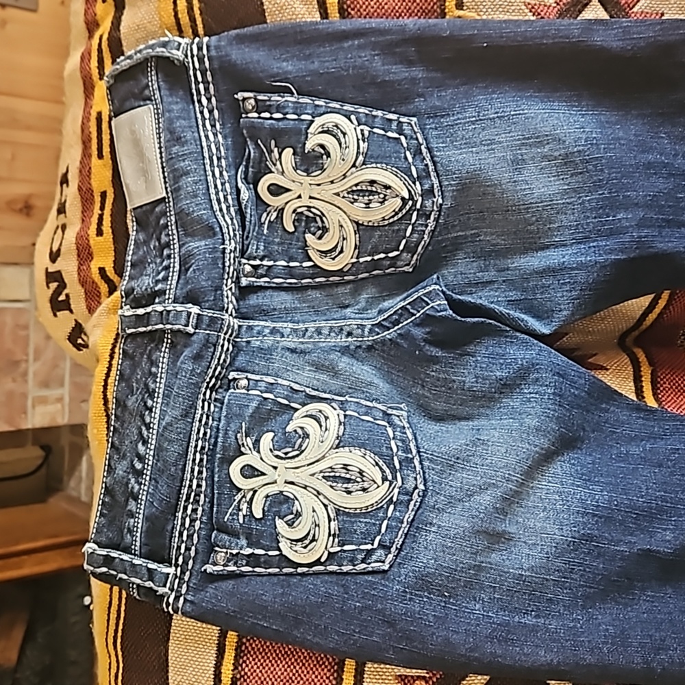 Maurices  3/4 Regular  Jeans